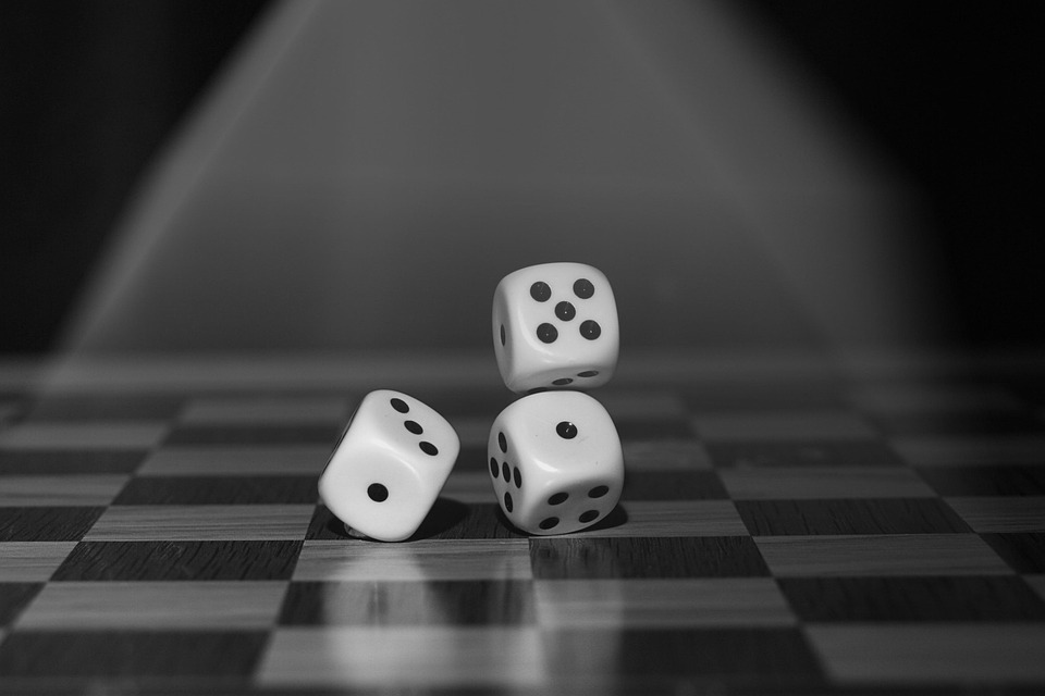 Dice Roller - Python Project Ideas for Beginners